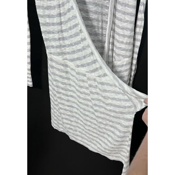 NWT Lovestitch Women's Open Front Striped Cardigan Sweater Size M Gray White - Picture 3 of 5